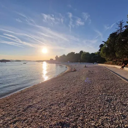 Сasa de vacaciones House Mane Sol Pakoštane