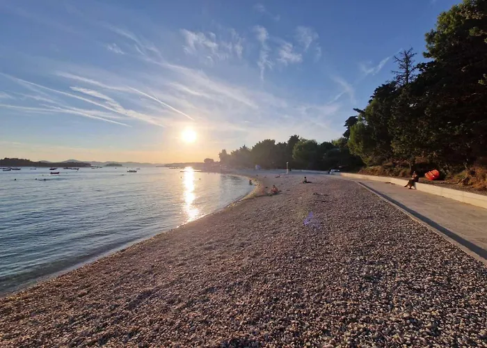 Сasa de vacaciones House Mane Sol Pakoštane