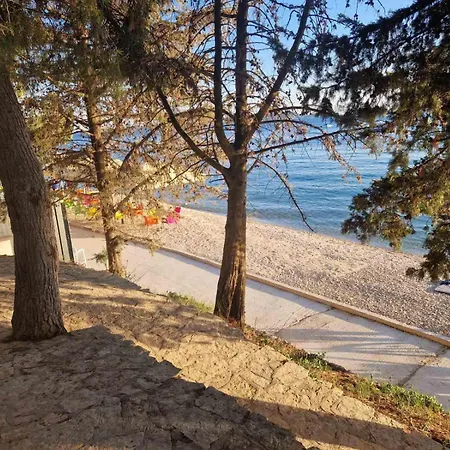 House Mane Sol * Pakoštane